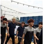 <b>네팔</b> 기부 행사에 참석한 엑소 직찍!