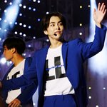 흑발 후 시우민..........................