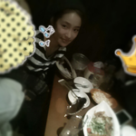 친구가 가수로 데뷔하였습니다.