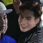 [EXO] 요즘 변백현 걍 조금씩 <b>팬질</b>함