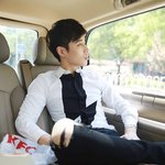 [EXO] 장사장 <b>kfc</b>만 먹는거 인증.jpg