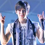 설레는 男아이돌들의 팔 <b>근육</b>