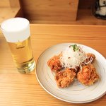 으휴....<b>치맥</b>이나할래..