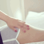 [19] 집에서는 겉에 한 <b>장만</b>