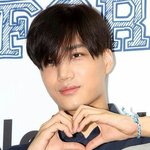 [EXO] 종인이 머리 좀 다듬으라고해