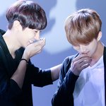 [EXO] <b>드콘</b> 몇시에 끝날까.....