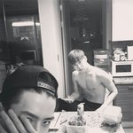 [EXO] <b>면</b>이 생일 <b>한</b>시간도 안남았는데 