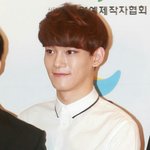 [EXO] 엑소 첸 여심녹이는<b>미소</b>