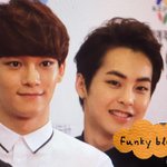 [EXO] 지들은 엑소단콘티켓도 파시면서^^