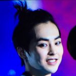 [EXO] 민석이 이제 연기해야 되서 <b>라미네이트</b>한건데