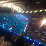 [EXO] 와 나 드콘갔는데 경광봉 <b>위엄</b> 제대로 느꼈다