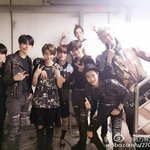 [EXO] 애들 사진찍을때 포즈 3가지 