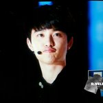 [EXO] 어<b>제자</b> 입을가만히 못놔두는 도굥수