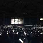 [EXO] 야 단콘때도 <b>야광봉</b>말고 경광봉만 다들고가면 