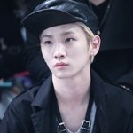 <b>조명</b> 필요없는 男아이돌 피부