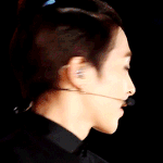 [EXO] 아이컨<b>택</b>..