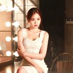 손나은 무<b>보정</b> 비하인드 화보컷