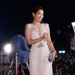 드레스만 입으면 <b>여신</b> 되는 박신혜