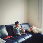 파워레인저를 시청하며 국가 <b>안보</b>와 세계 평화를 걱정하는 3세