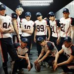[EXO] 근데 경수 어깨 갑자기 넓어<b>지니</b>깤ㅋㅋㅋㅋ