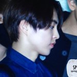 [EXO] 시우민 <b>옆라인</b> 진짜 개미쳤나봐...