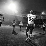 [EXO] 뭐야 벽에 포스터 붙이냐?
