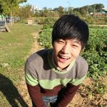 [모든팬덤] <b>순수</b>해보이는 자기아이돌 짤있어?