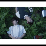 [EXO] 이거 <b>백퍼</b> 방구탄 팬들이 지들 앨범사진 이랑 비슷하다고...