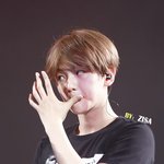 [EXO] <b>적응</b>하면 똑같을듯