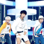 [샤이니] 어제 오늘 인기검색어 떴던 ((<b>민호</b> 반바지))