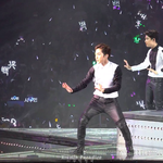 [EXO] <b>상해</b>콘 직캠보는데 오진다