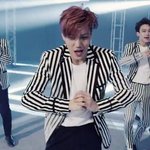 [EXO] <b>역시</b> 이쁜 옷은 비싸