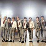 [EXO] 빅뵁상대로 이시간까지 <b>지붕</b><b>킥</b>이면