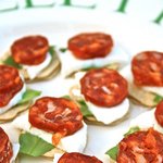 <b>한입</b>에 쏙 맛있는 카나페모음
