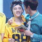[EXO] 판<b>포토</b>보다가 경수ㅋㅋㅋ
