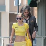 쫄쫄이 입은 <b>마일리</b> 사이러스 