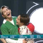 [시우민] <b>온유</b>형아한테 안기는 앙팡시우민 (추가)