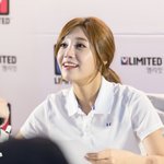 팬싸만 하면 정은지 표정이...