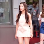 그 <b>새</b> 또 큰 것 같은 예리