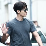김우빈 <b>직찍</b>은 스릉입니다...