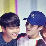 [EXO] 빅쯔철쭉<b>소년</b> 민석이랑 닮았어..