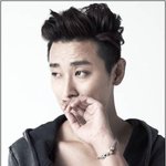 <b>퇴폐</b>미 최강, 섹시본좌 주지훈