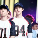 [EXO] 엑솤맏형과 완전체 <b>막내</b>인데