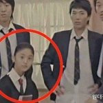 [모모유머] 원더걸스 텔미 뮤비에서 괴롭힘 당하던 소녀 근황.jpg