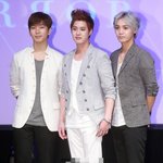 3<b>인조</b>가 된 엠블랙 쇼케이스 
