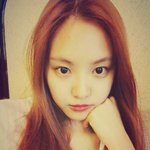 손나은 셀카로 <b>보정</b> 놀이
