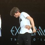 [백현] 세훈이<b>포즈</b>가 잘 안되는 백현