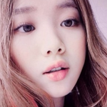 눈동자마저 예쁜 이성경 꿀미모*꿀몸매