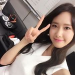 <b>미모</b>에 물오른 女아이돌 셀카