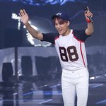 [카이] 종인이 손가락에 벤드